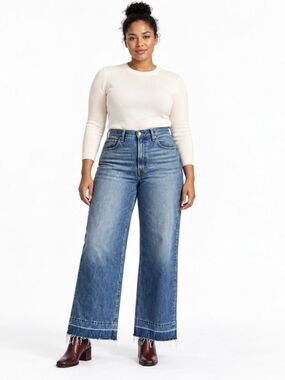 Levi’s Ribcage Wide Leg Jeans 32 High Rise Medium Wash Released Raw Frayed Hem
